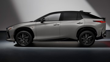 Lexus &uuml;berarbeitet RZ: Start in Deutschland