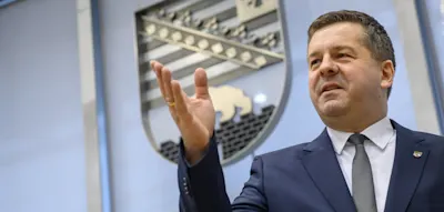 &bdquo;Selbstbedienungsladen&ldquo; &ndash; Regierungschef von Sachsen-Anhalt rechnet mit der AfD ab