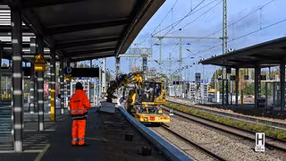 Bahnsanierung Berlin-Hamburg dauert l&auml;nger &ndash; Z&uuml;ge weiter &uuml;ber Stendal umgeleitet