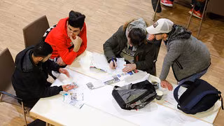 Wissenschafter Struck: Fr&uuml;here Arbeitserlaubnis f&uuml;r Asylbewerber sinnvoll