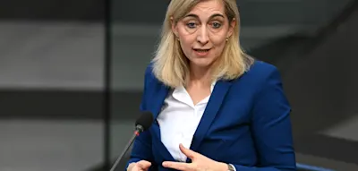 Gesundheitsministerin will nicht, dass Leistungen vom Geldbeutel abh&auml;ngen