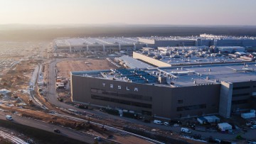 Betriebsratswahl bei Tesla: Streit mit IG Metall