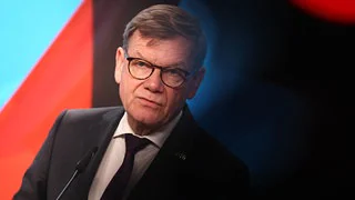 Deutsche Urlauber gestrandet &ndash; Wadephul schlie&szlig;t milit&auml;rische Evakuierung aus