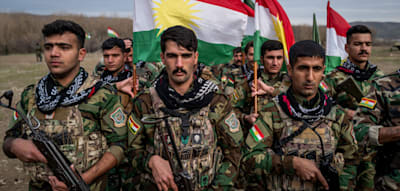 Kurdische Gruppen verlegen Truppen an die Grenze zum Iran &ndash; CIA soll Waffen geliefert haben