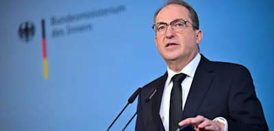 Deutschland und weitere Staaten legen Plan f&uuml;r Abschiebezentren au&szlig;erhalb der EU vor