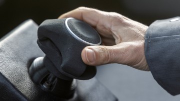 Astemo: Der Anfang vom Ende des Lenkrads