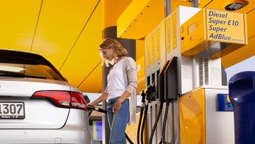 Ministerium will Tempo machen: Tankstellen-Regelung schon zu Ostern?