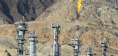 Angriffe auf Energieanlagen in Nahost &ndash; &Ouml;lpreis steigt deutlich