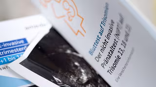 Bundestag debattiert Einsatz von Pr&auml;nataltests