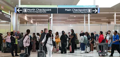 Trump verk&uuml;ndet ICE-Einsatz an US-Flugh&auml;fen &ndash; Gewerkschaft spricht von &bdquo;Eskalation&ldquo;