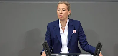 &bdquo;Schauen Sie, wie sehr das Alice Weidel aus dem Konzept bringt&ldquo;, sagt der SPD-Abgeordnete