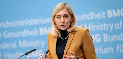 Bundesregierung plant Ende der Mitversicherung f&uuml;r Ehepartner &ndash; S&ouml;der nennt Reform &bdquo;v&ouml;llig absurd&ldquo;