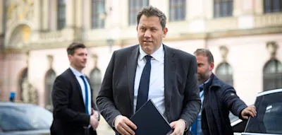 Klingbeil plant Milliarden-Entlastung f&uuml;r L&auml;nder und Kommunen