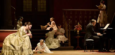 Der Intendant l&ouml;st das Einakter-Problem der Oper auch nicht