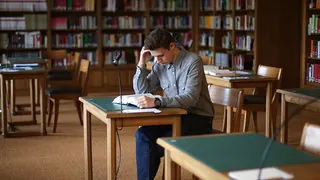 Ostdeutsche Gerichte m&uuml;ssen massiv Personal einstellen