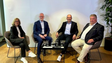Roundtable zum "Autokauf der Zukunft": &Uuml;berh&ouml;hte Preise und hybride Prozesse