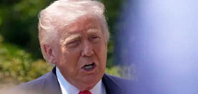 Trump nennt Referendum &bdquo;manipuliert&ldquo; &ndash; Richter stoppt den Neuzuschnitt der Wahlkreise