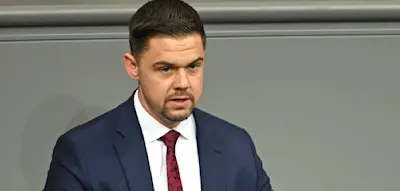 Bundestag hebt Immunit&auml;t zweier Abgeordneter von AfD und Linke auf