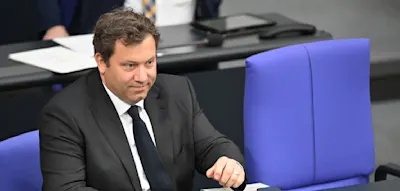 95 Prozent der neuen Staatsschulden zweckentfremdet?  &ndash; Jetzt &auml;u&szlig;ert sich Klingbeils Ministerium