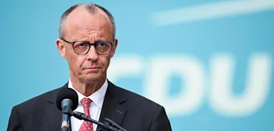 Merz st&uuml;rzt ab &ndash; und landet erstmals im Politikerranking auf dem letzten Platz