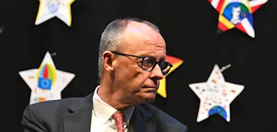 AfD in Umfrage erstmals f&uuml;nf Punkte vor Union &ndash; Zustimmung f&uuml;r Merz sinkt auf neuen Tiefstand