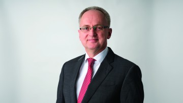 Prof. Tim Vogels wird 60: "David gegen Goliath &ndash; und warum Aufgeben keine Option ist"