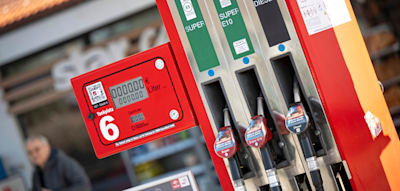 &bdquo;Grobe Abweichungen&ldquo; bei 12-Uhr-Regel &ndash; Kartellamt meldet hohe Zahl von Verst&ouml;&szlig;en