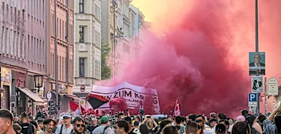 Revolution isch over