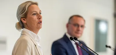 AfD liegt in Umfrage f&uuml;nf Prozentpunkte vor der Union