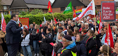 Hubertus Heil demonstriert gegen Auftritt von AfD-Politiker Krah