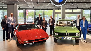 Autohaus Cuntz: Modernisierung und Markenjubil&auml;um