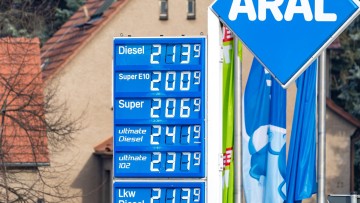 Hohe Spritpreise sorgen f&uuml;r Druck: Kfz-Gewerbe verlangt Entlastung