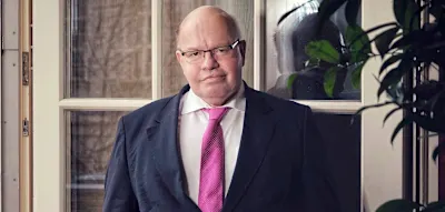 &bdquo;Es ist eine ganz gro&szlig;e Tragik mit diesem Vorgang verbunden&ldquo;, sagt Altmaier zum Fall Spahn