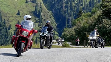 25 Jahre AUTOHAUS Motorradtour: Jubil&auml;umsausgabe startet am Mondsee
