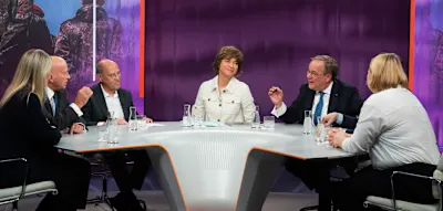 &bdquo;Nein, nein, Herr Lucassen&ldquo; &ndash; Aufgebracht unterbricht Laschet den AfD-Politiker