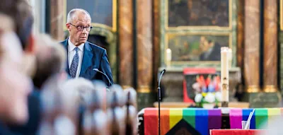 &bdquo;Ich m&ouml;chte ein sehr pers&ouml;nliches Wort an die queere Community richten&ldquo; &ndash; Merz&rsquo; Rede im Wortlaut