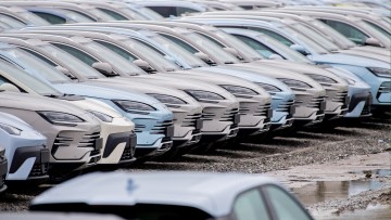 Automarkt im Juli: Kaufpr&auml;mie sorgt f&uuml;r E-Auto-Boom