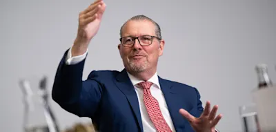 &bdquo;Wenn es so gef&auml;hrlich w&auml;re, m&uuml;ssten Arbeitnehmer reihenweise krank im Bett liegen&ldquo;