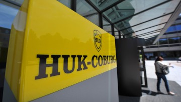 HUK-Versicherung: Immer mehr Autofahrer wechseln zum Elektroauto