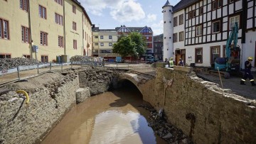 Ahrflut &ndash; R&uuml;ck- und Ausblick: DEVK fordert mehr Schutz vor Naturgefahren