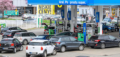 Von 23 auf 8 Prozent &ndash; Polen senkt Mehrwertsteuer f&uuml;r Benzin und Diesel drastisch
