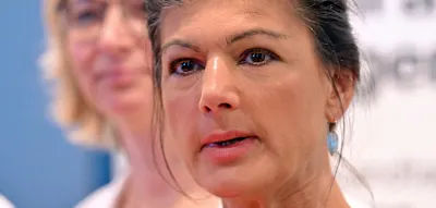 &bdquo;Ziehen wir in den Landtag ein, ist Schulze weg&ldquo;&nbsp;&ndash;&nbsp;Wagenknecht spottet &uuml;ber CDU-Warnung vor BSW-Wahl
