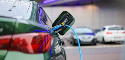 Wie klimafreundlich sind E-Autos? TU M&uuml;nchen stellt EU-Position infrage