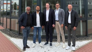 Neuer Standort: Rosier macht aus ehemaligem Autohaus eine Service-Zentrale