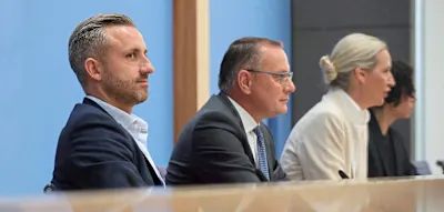 Jeder Zweite fordert st&auml;rkere AfD-Einbindung&nbsp;&ndash; zwei Drittel zeigen sich besorgt &uuml;ber Wahlergebnis