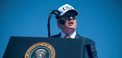 &bdquo;Eine wirklich gro&szlig;e Nacht&ldquo; &ndash;&nbsp;Trump feiert AfD-Wahlsieg und kritisiert deutsche Einwanderungsregeln