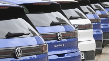 Umfrage: Mehr als jeder Vierte will aufs E-Auto umsteigen