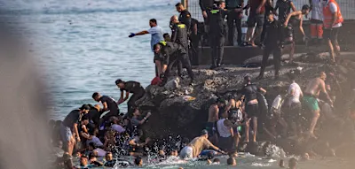 Spaniens Geheimdienst warnte vor &bdquo;&Uuml;berfall &uuml;ber Land und Meer&ldquo; auf Ceuta