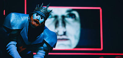 Stell dir vor, du gehst ins Theater &ndash; und landest in der Zockerh&ouml;lle