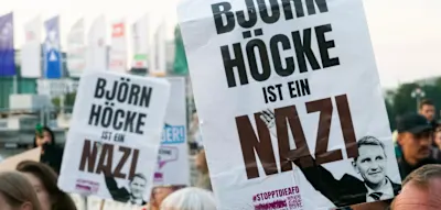 Polizei beschlagnahmt Anti-H&ouml;cke-Plakat der Linken
